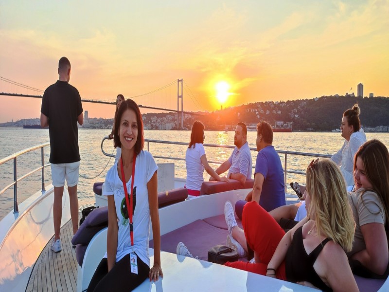 Istanbul Sunset Luxury Yacht